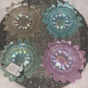 AKCAM Iridescent 4 Flower spring Shaped Glass Pastels Bowls Made in Turkey New